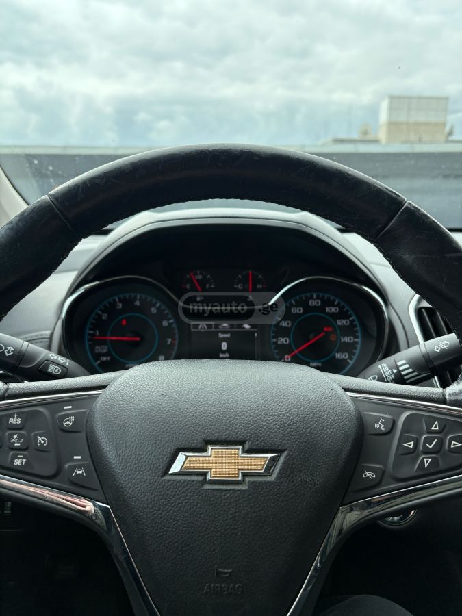 Chevrolet Cruze - фото 13