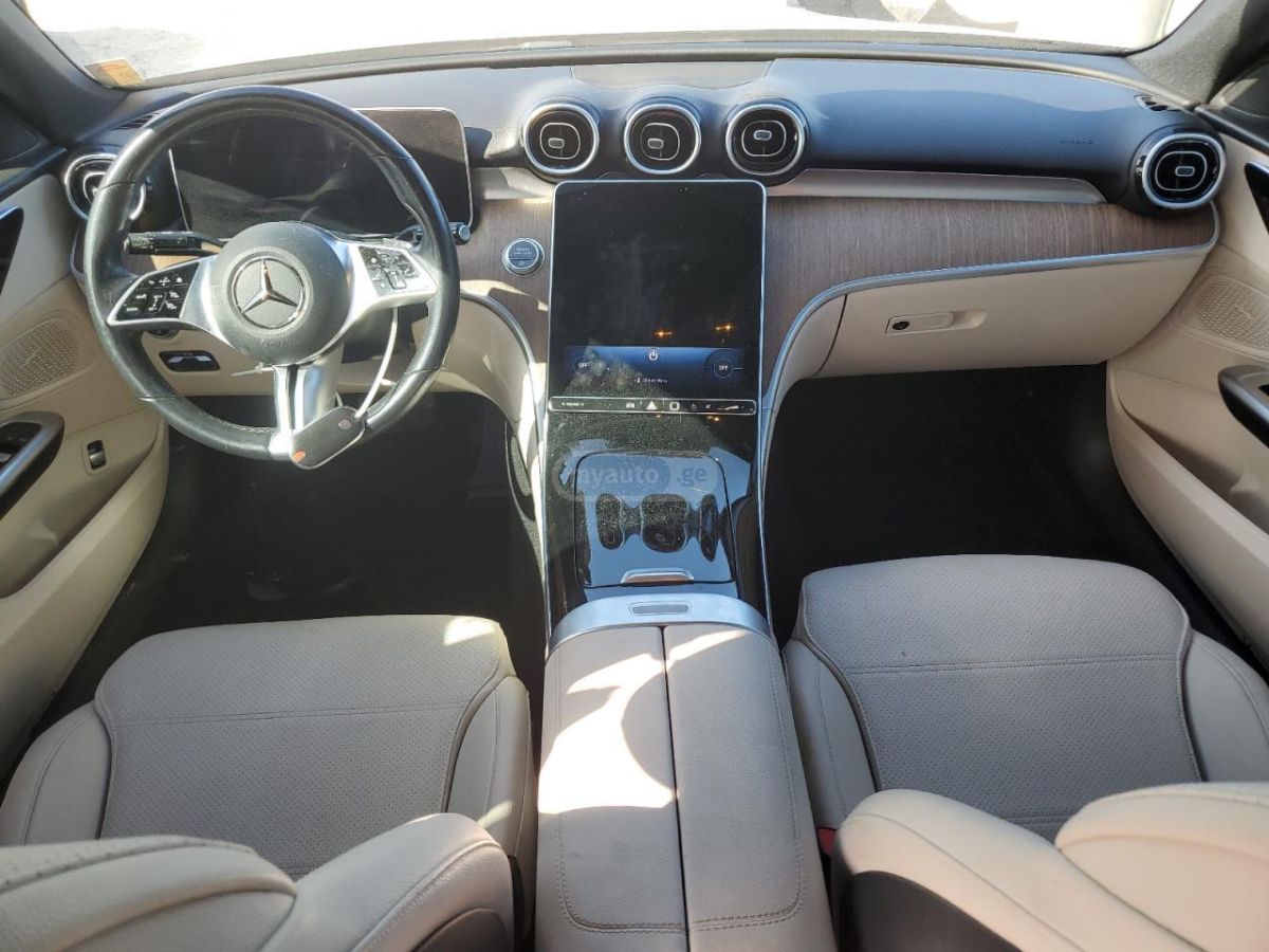 Mercedes-Benz C 300 - фото 8