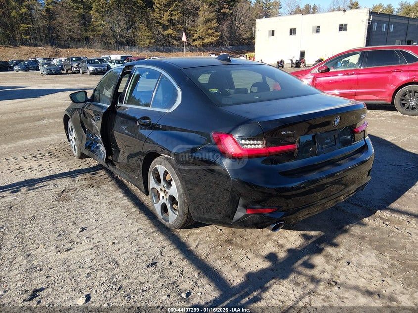 BMW 330 - фото 3