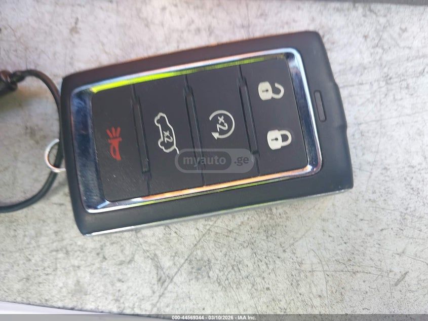 Jeep Grand Cherokee 2025 — миниатюра 10