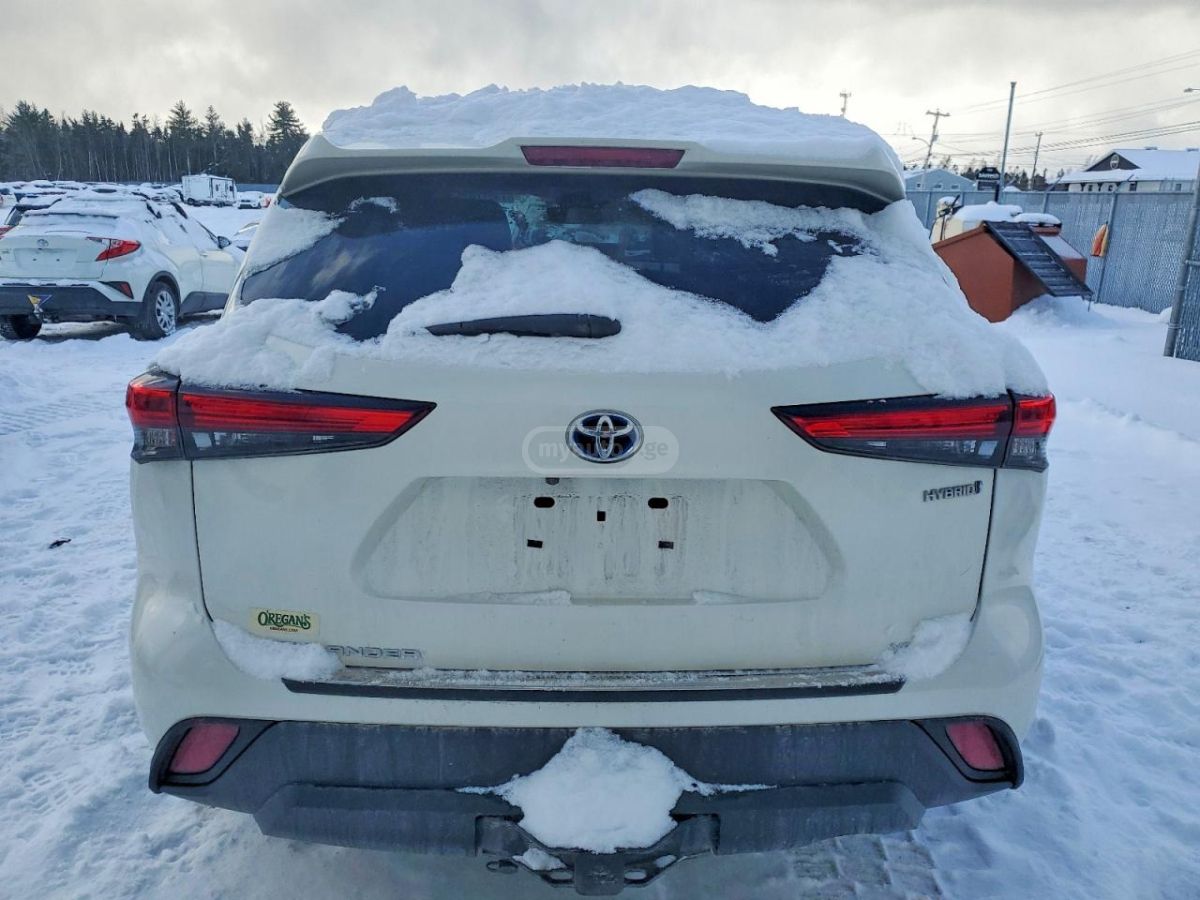 Toyota Highlander - фото 6