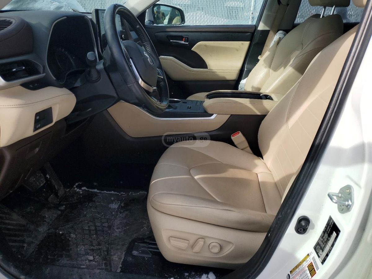 Toyota Highlander - фото 7