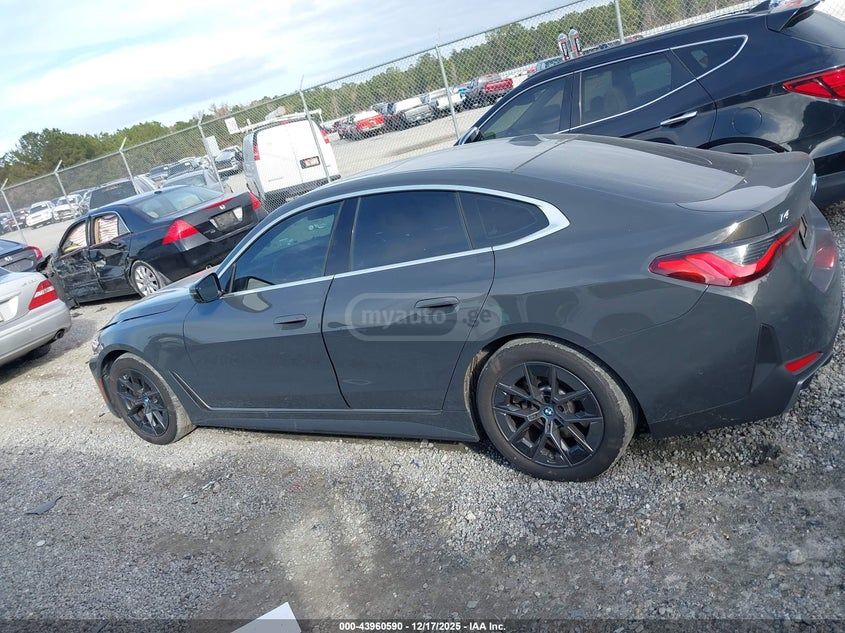 BMW eDrive35 4dr Rear-Wheel Drive — миниатюра 14