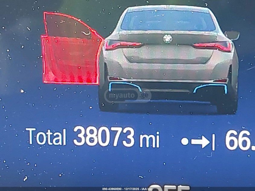 BMW eDrive35 4dr Rear-Wheel Drive — миниатюра 15