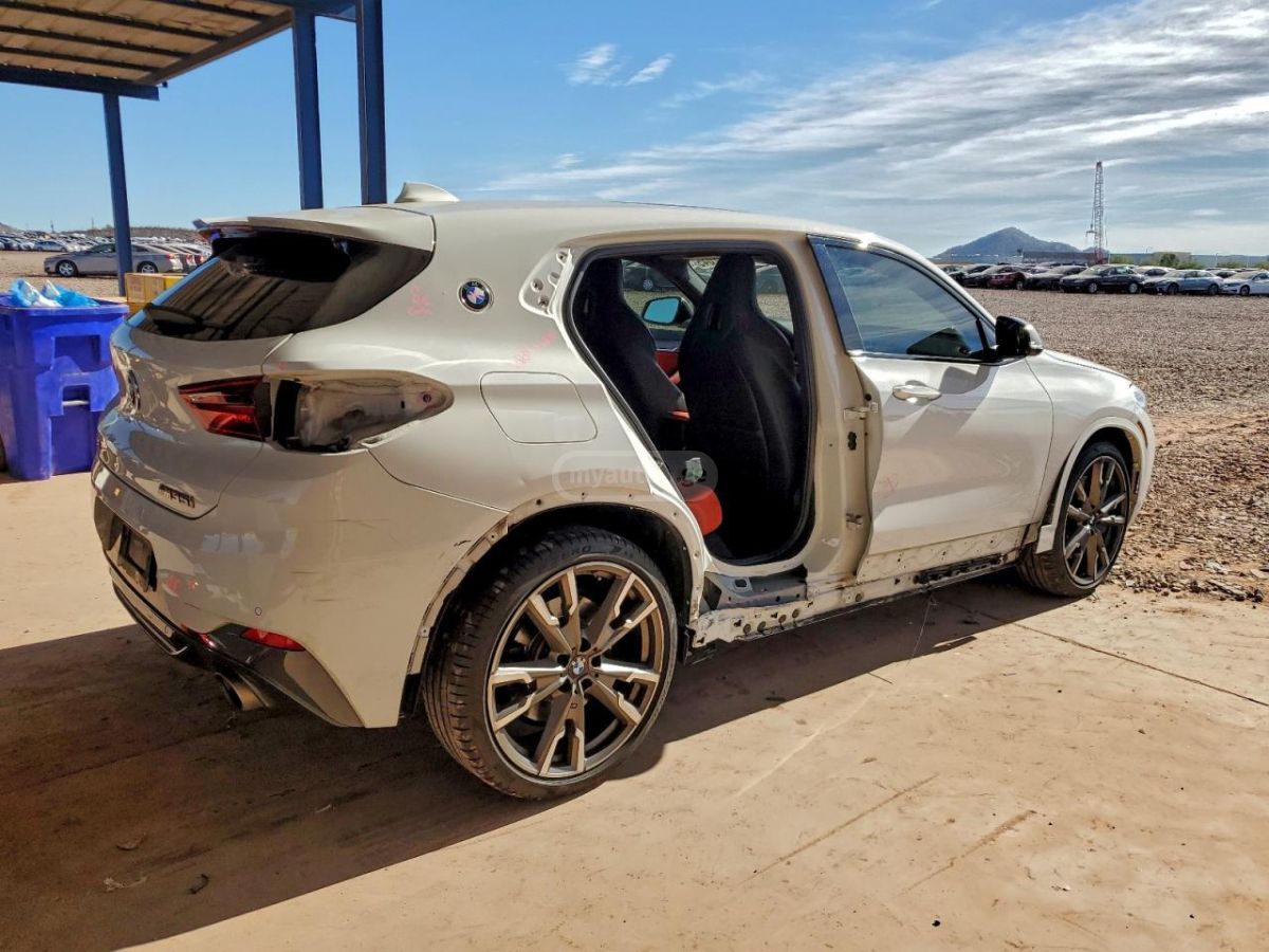 BMW M35i 4dr All-Wheel Drive Sport — миниатюра 3