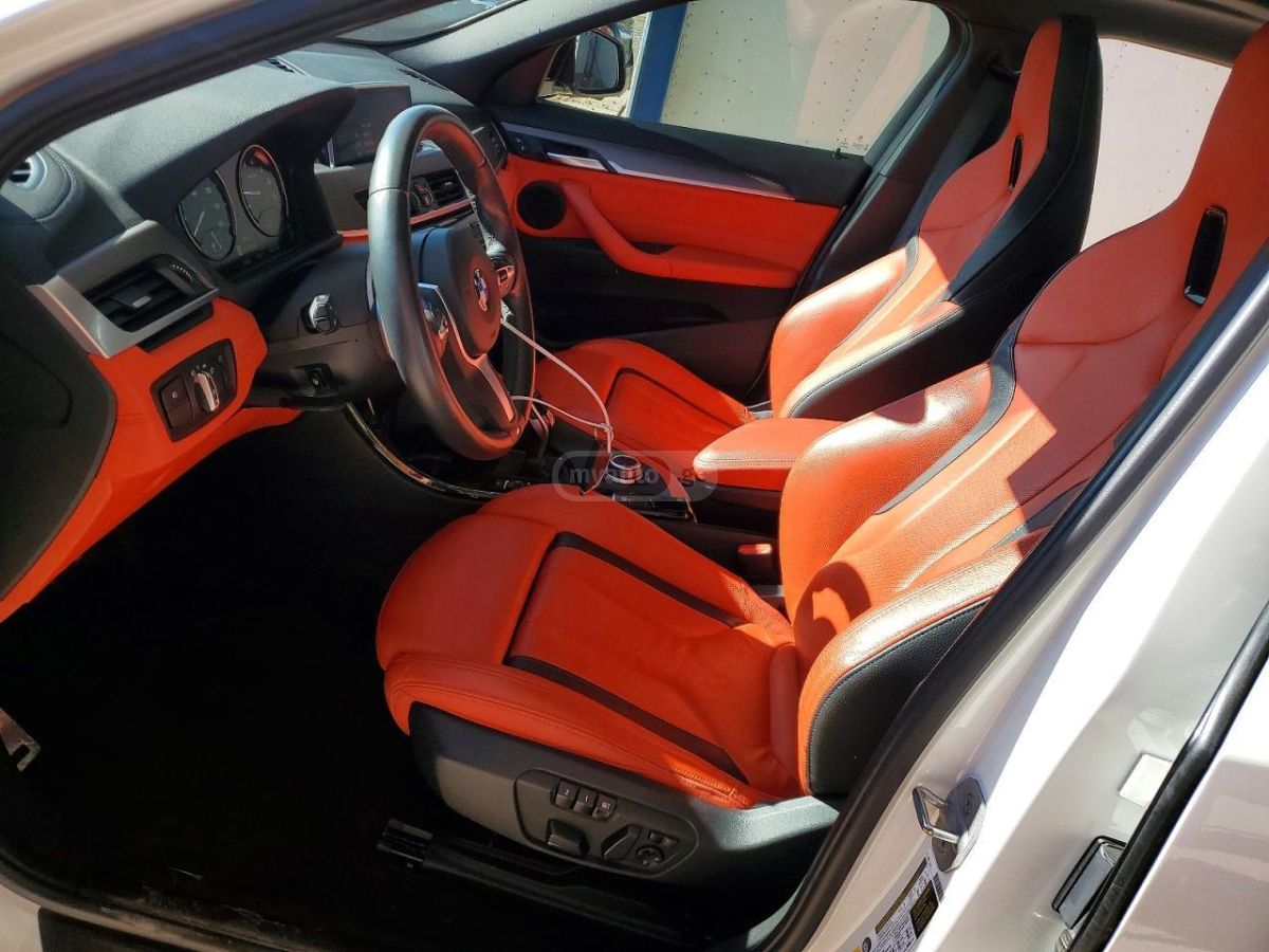 BMW M35i 4dr All-Wheel Drive Sport — миниатюра 7