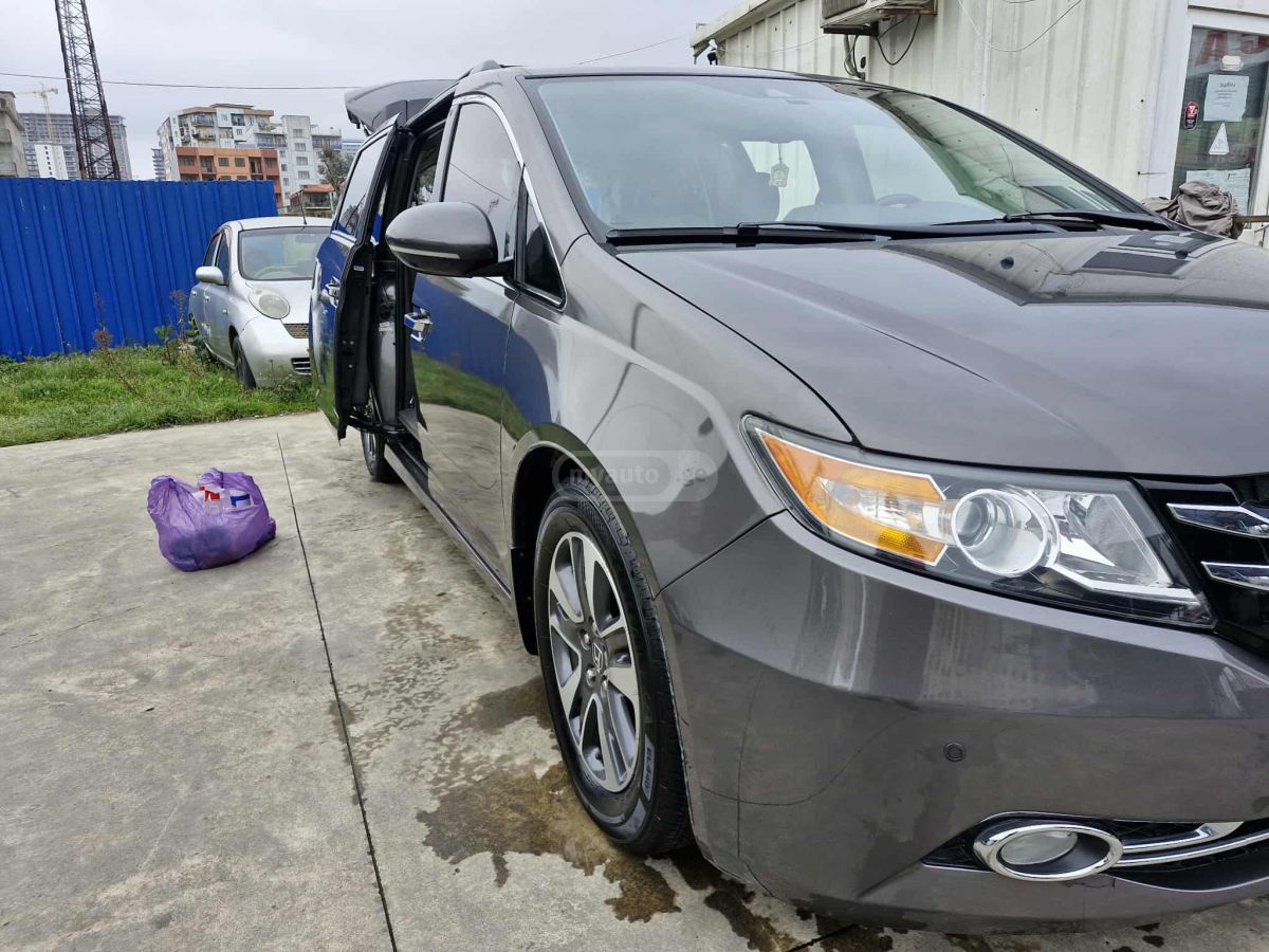 Honda Odyssey - фото 13
