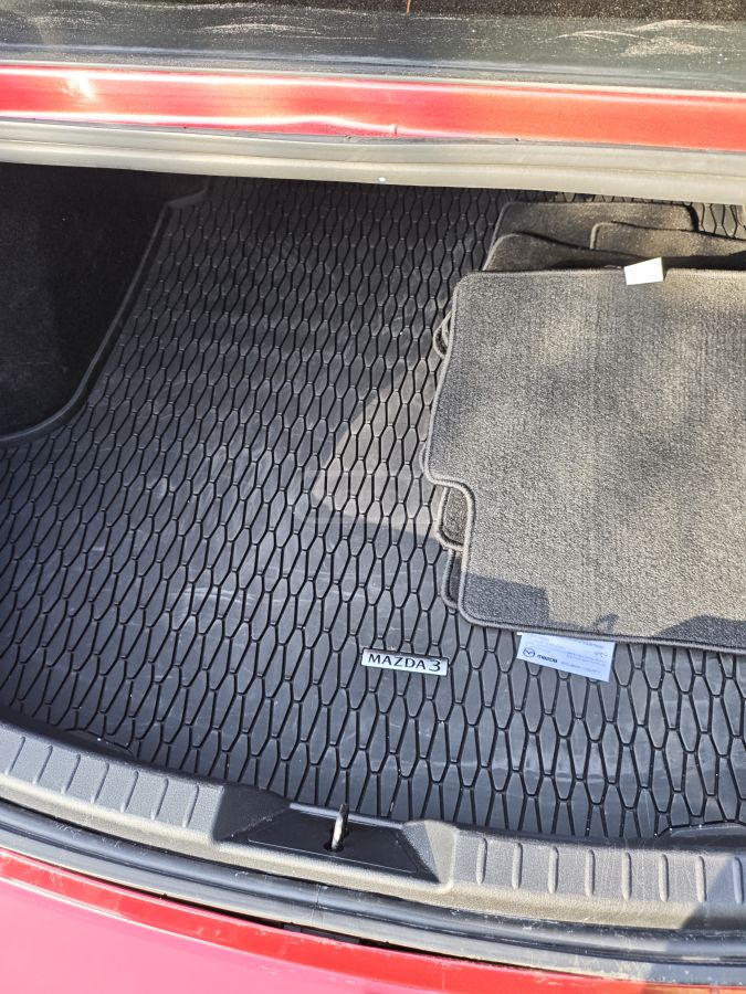Mazda Mazda 3 - фото 12