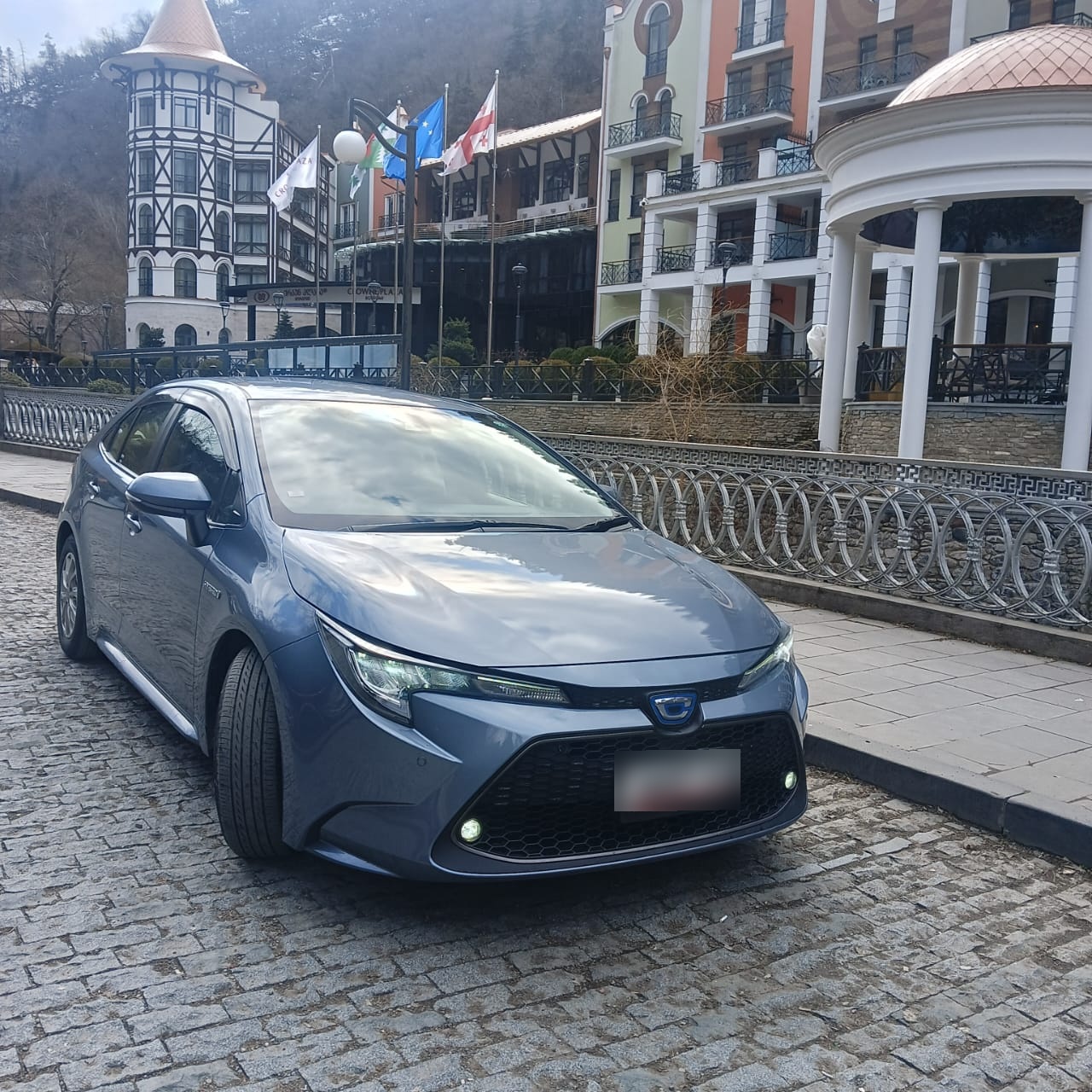 Toyota Corolla - фото 1