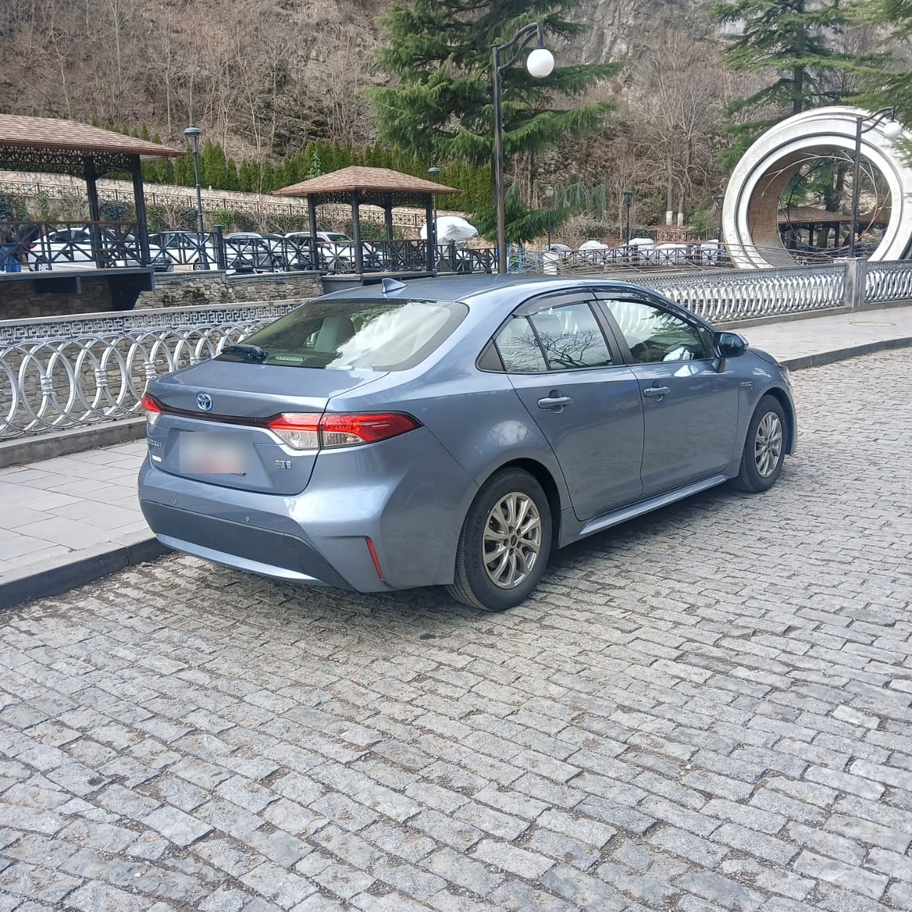 Toyota Corolla - фото 2