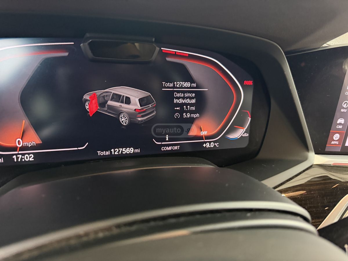 BMW X7 - фото 11