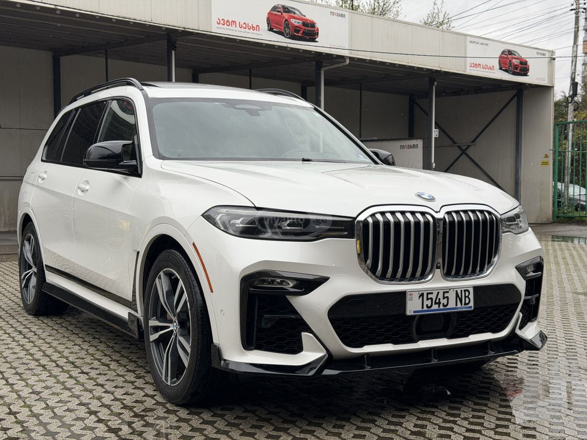 BMW X7 - фото 2