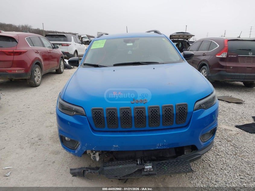 Jeep Altitude Lux 4dr 4x4 Automatic — миниатюра 12
