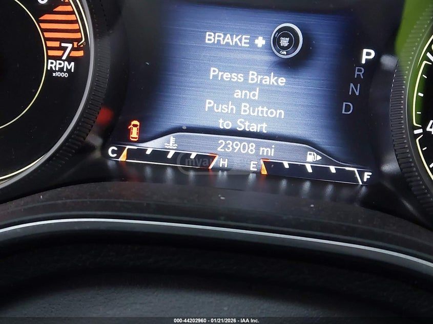 Jeep Altitude Lux 4dr 4x4 Automatic — миниатюра 15