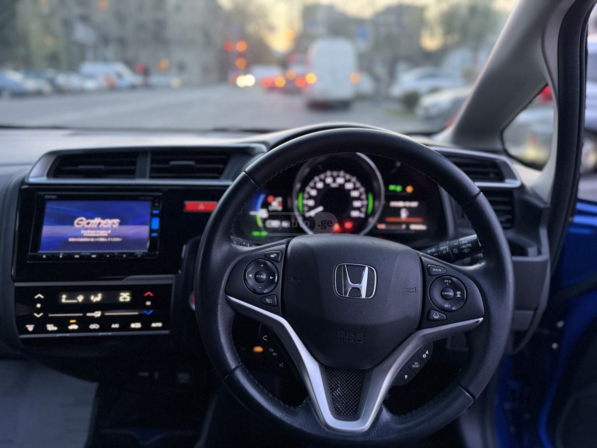 Honda FIT - фото 9