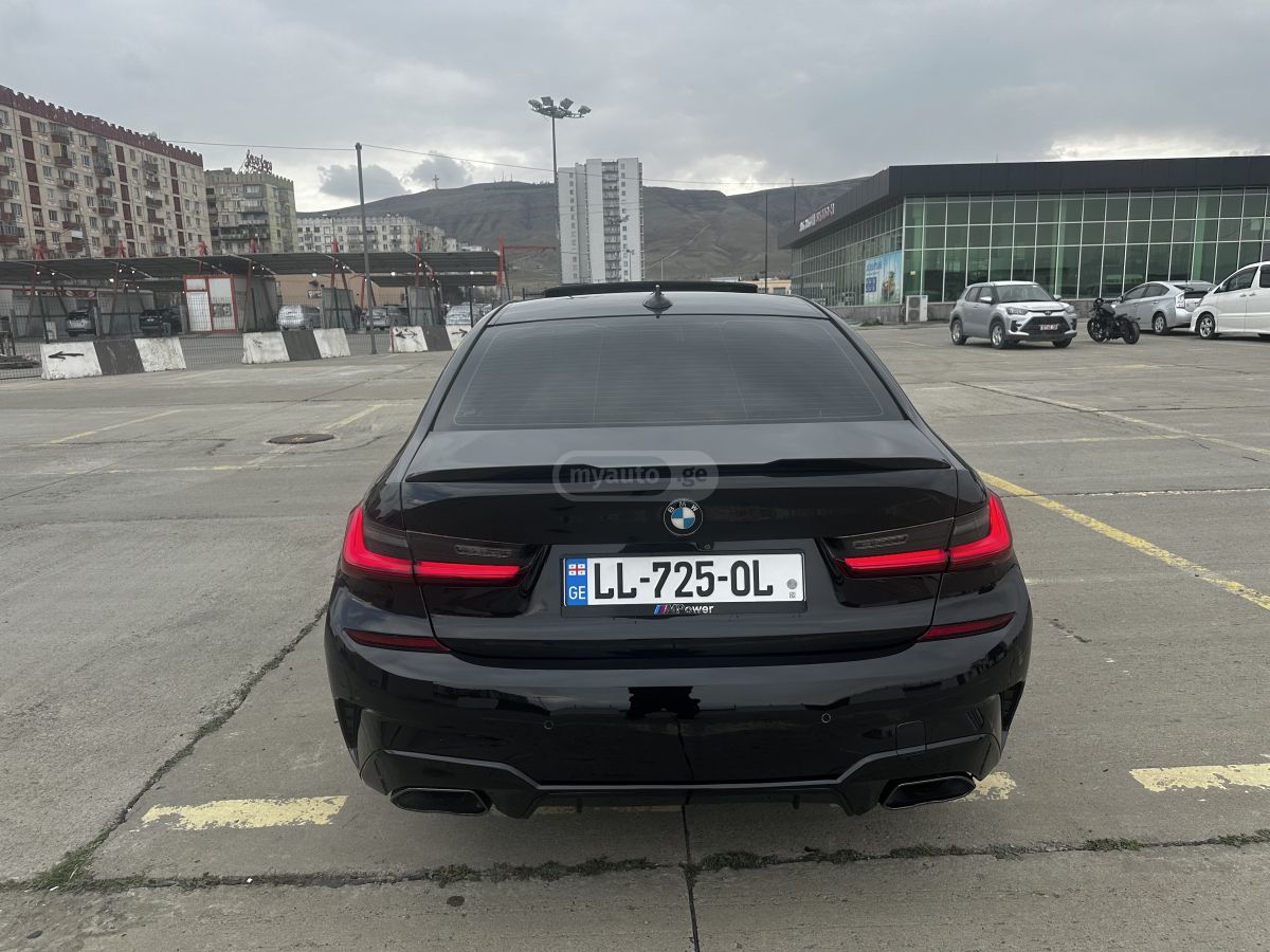 BMW 330 - фото 10