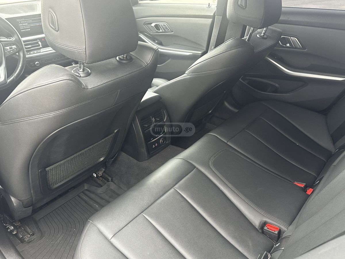 BMW 330 - фото 13