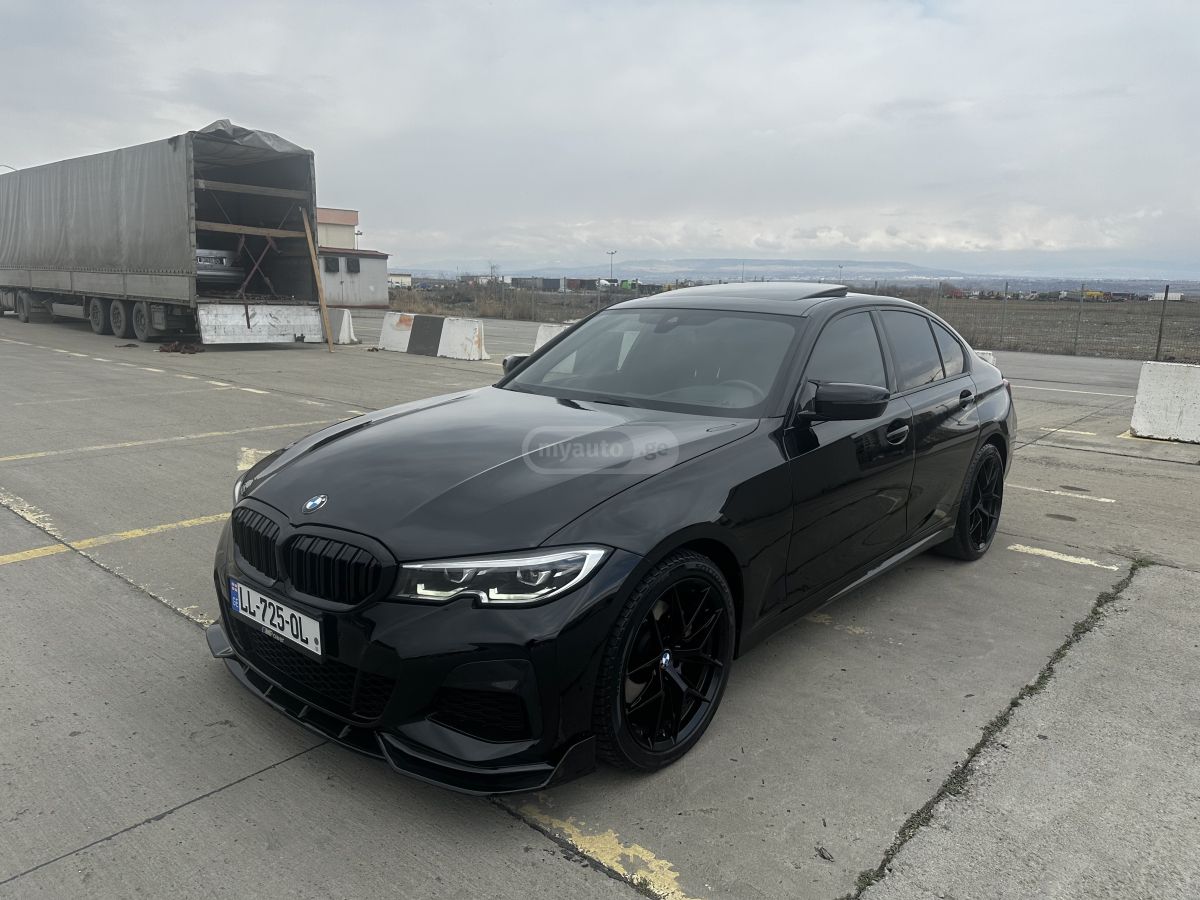 BMW 330 - фото 3