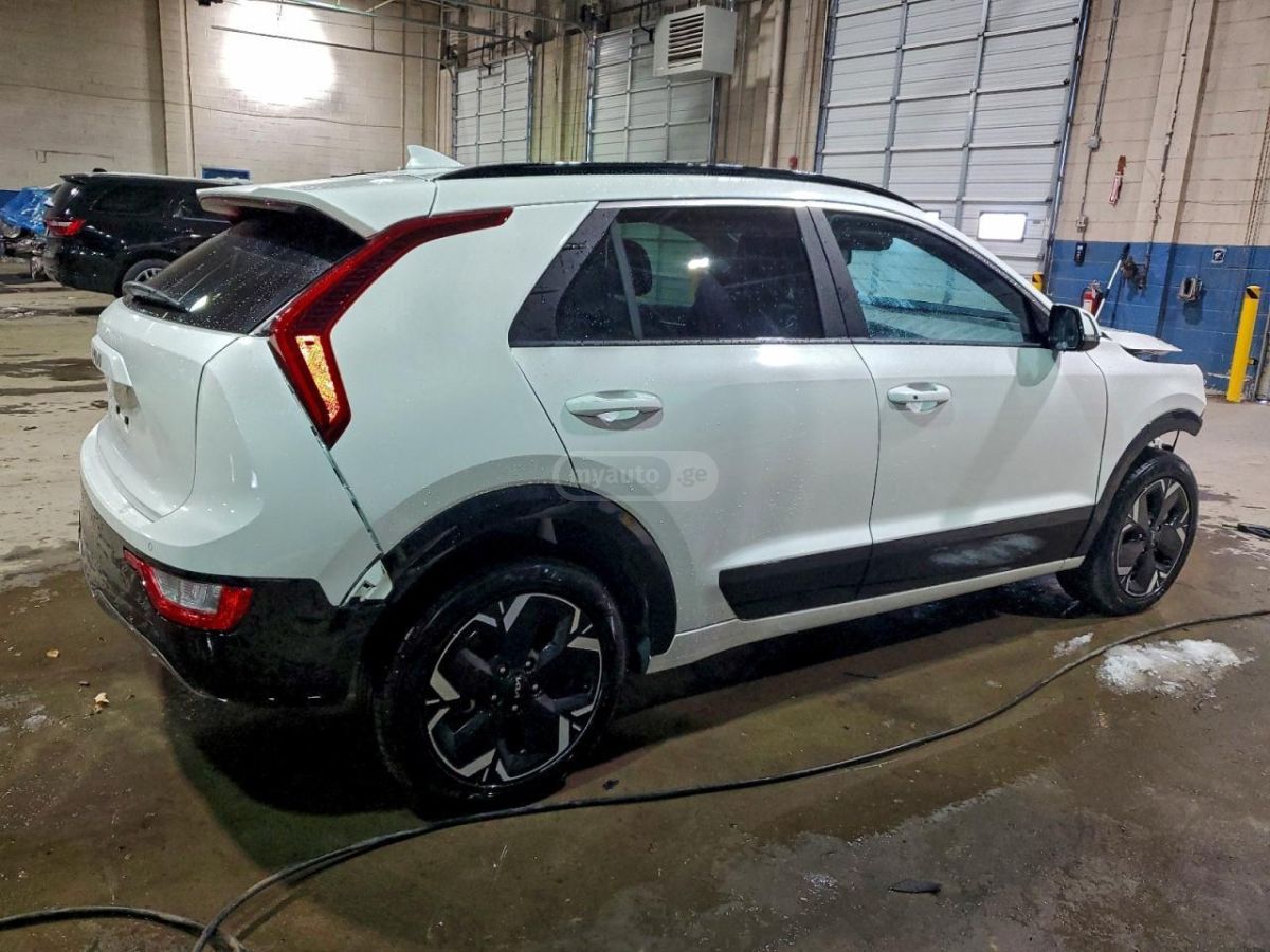 Kia Niro - фото 3