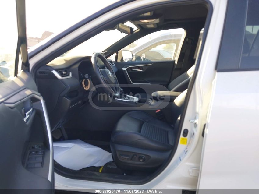 Toyota XSE — миниатюра 6