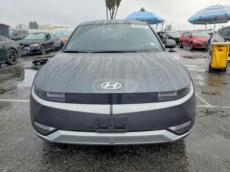 Hyundai Ioniq 5 - фото 3