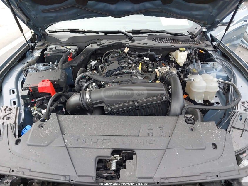 Ford Mustang 2025 — миниатюра 10