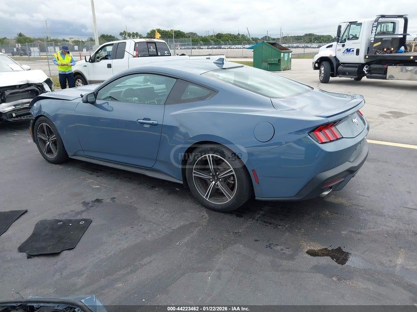 Ford Mustang 2025 — миниатюра 5