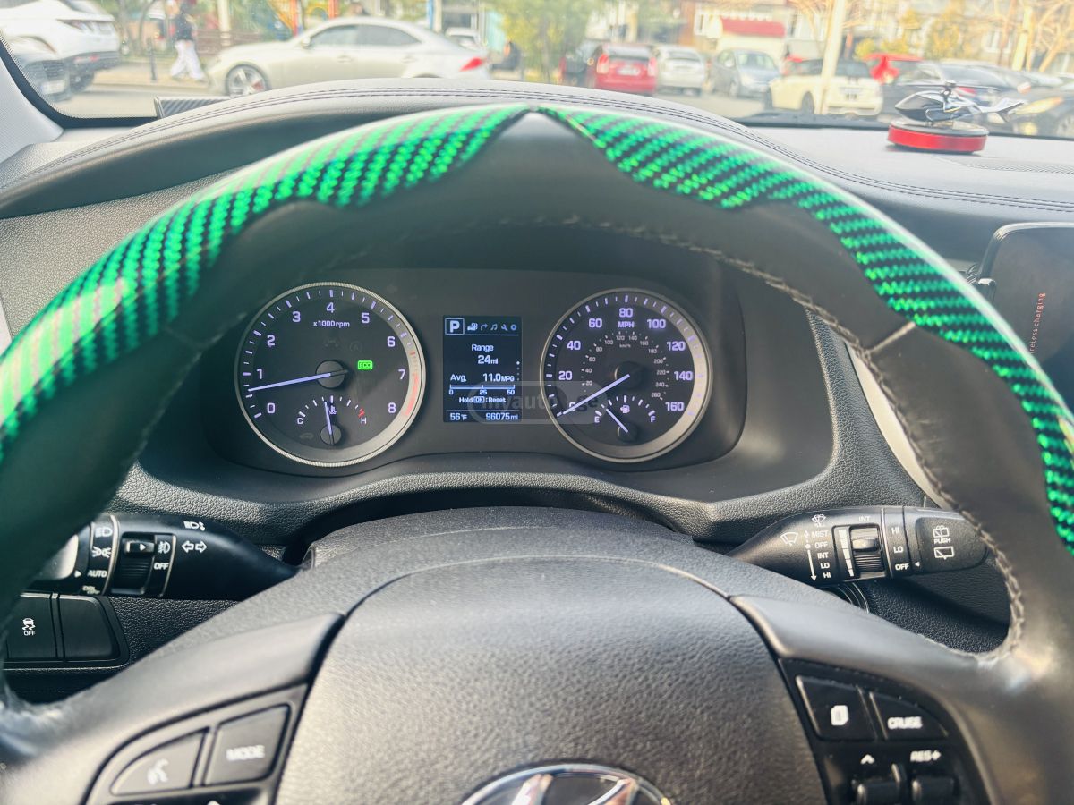 Hyundai Tucson - фото 5