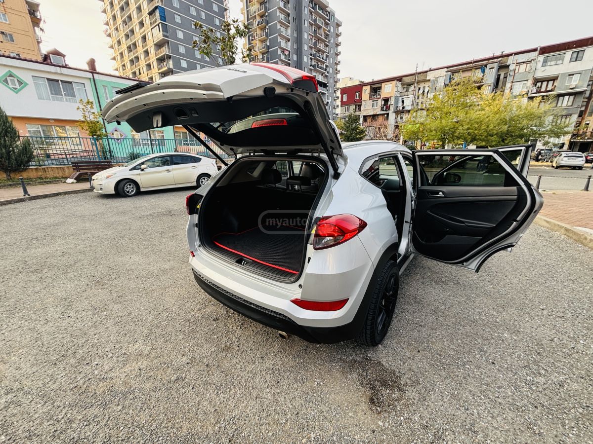 Hyundai Tucson - фото 7