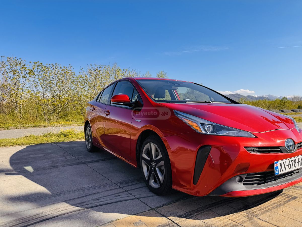 Toyota Prius - фото 6