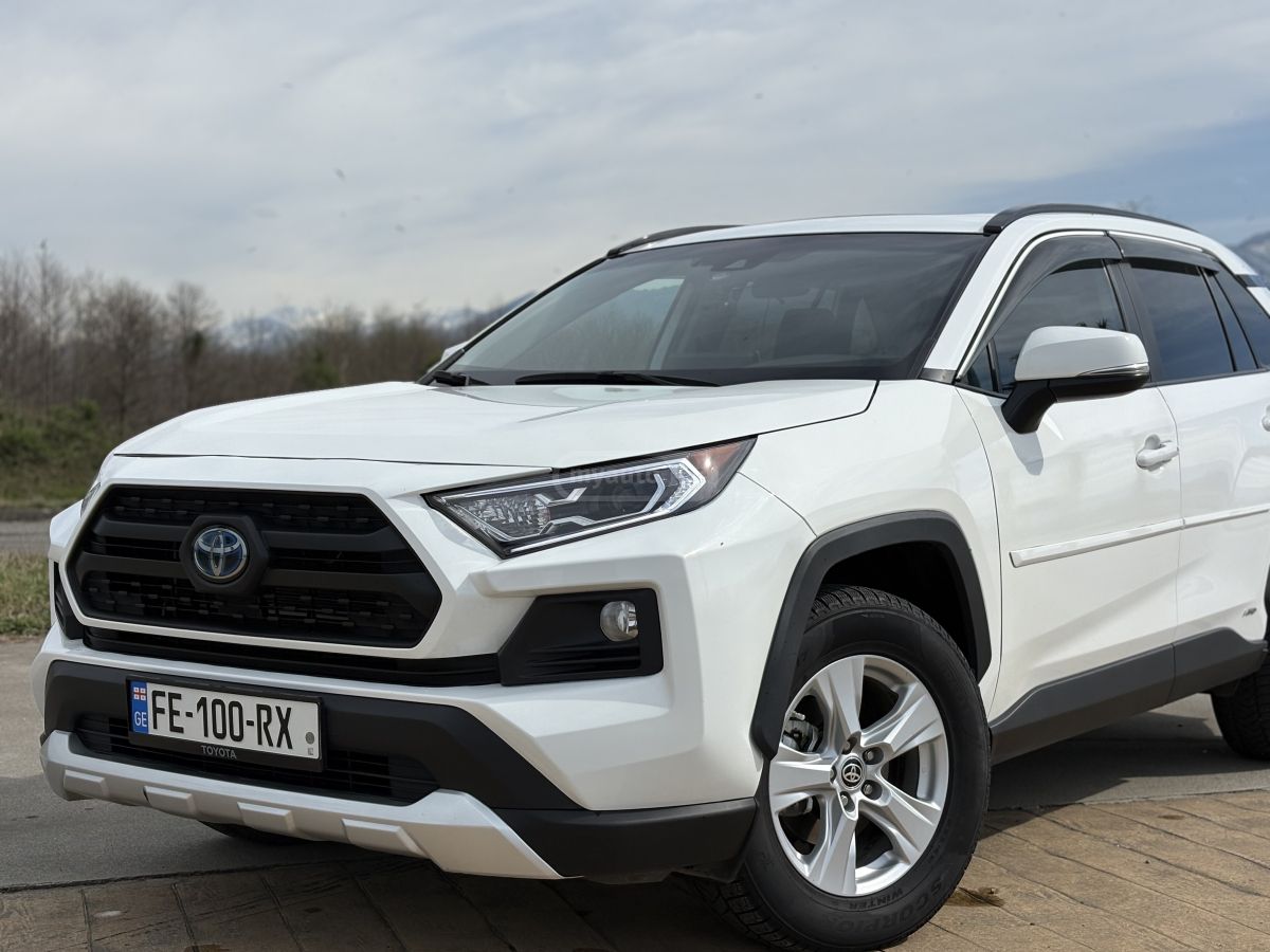 Toyota RAV 4 - фото 10