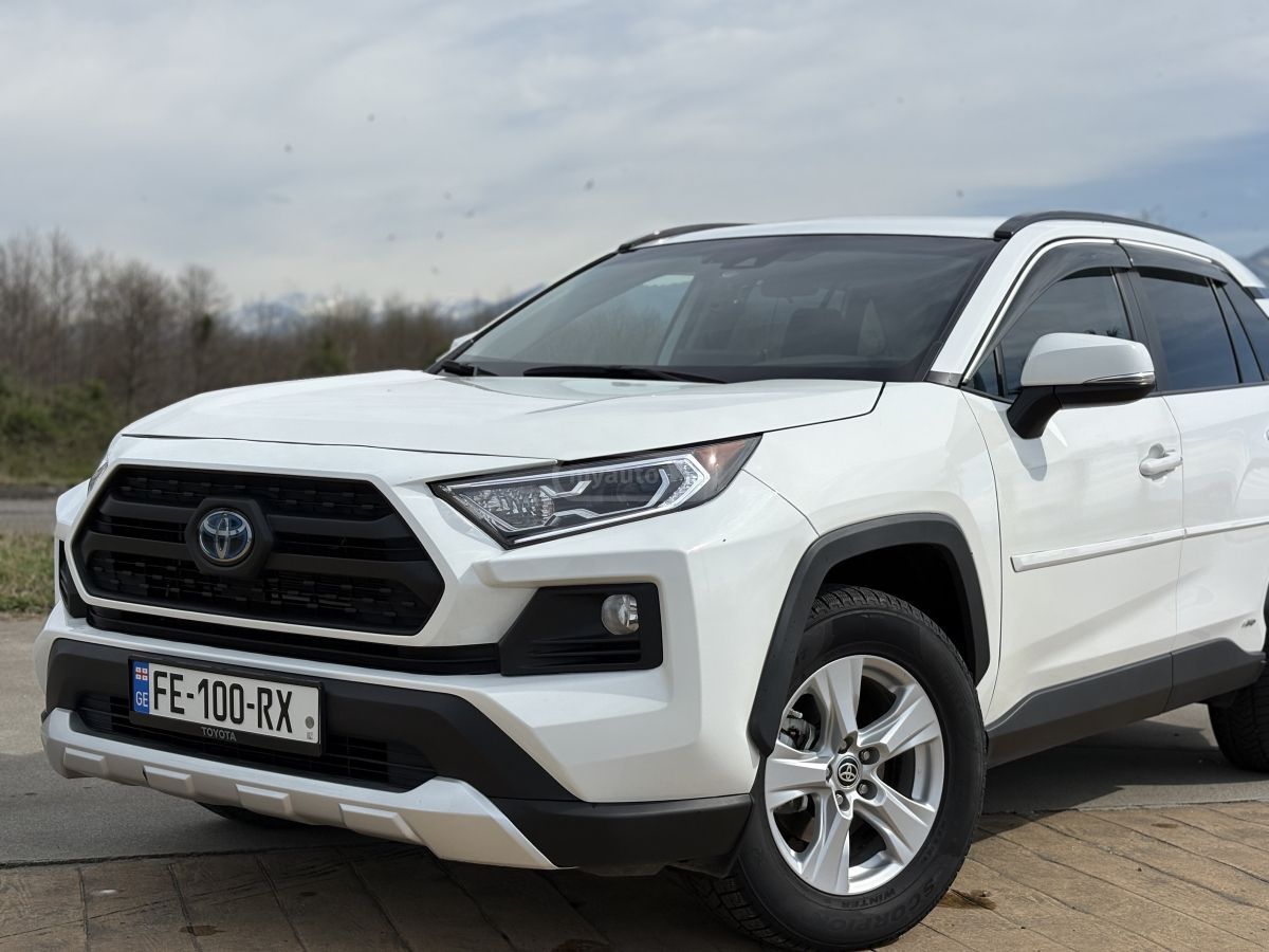 Toyota RAV 4 - фото 2