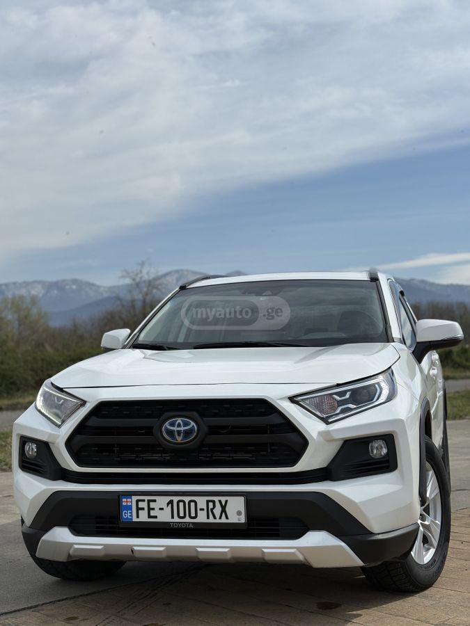 Toyota RAV 4 - фото 9