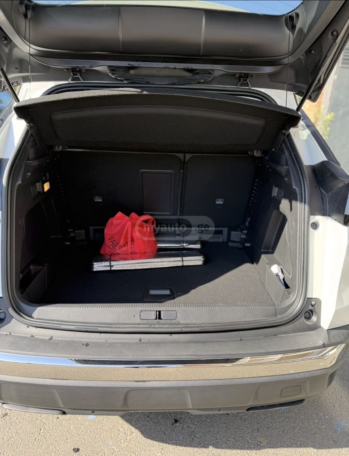 Peugeot 3008 2022 — миниатюра 12