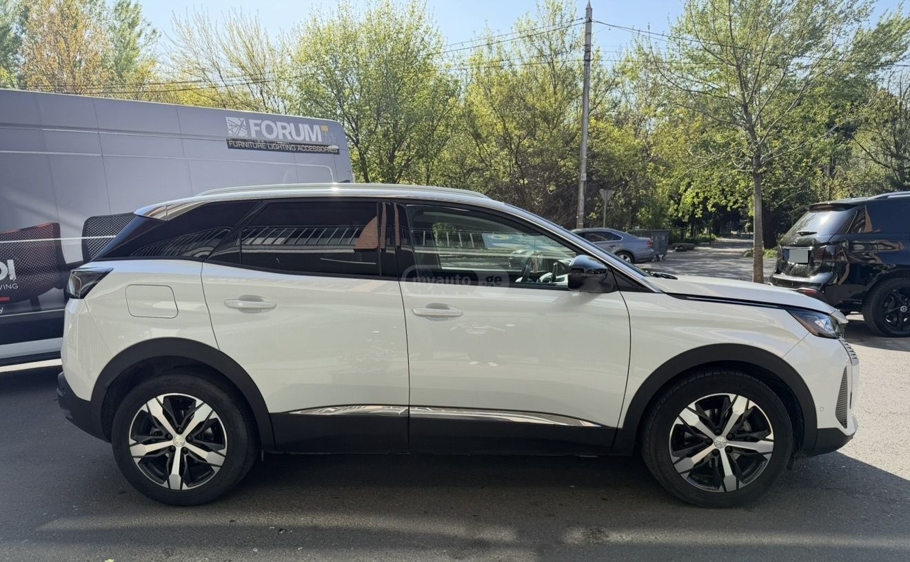 Peugeot 3008 2022 — миниатюра 4