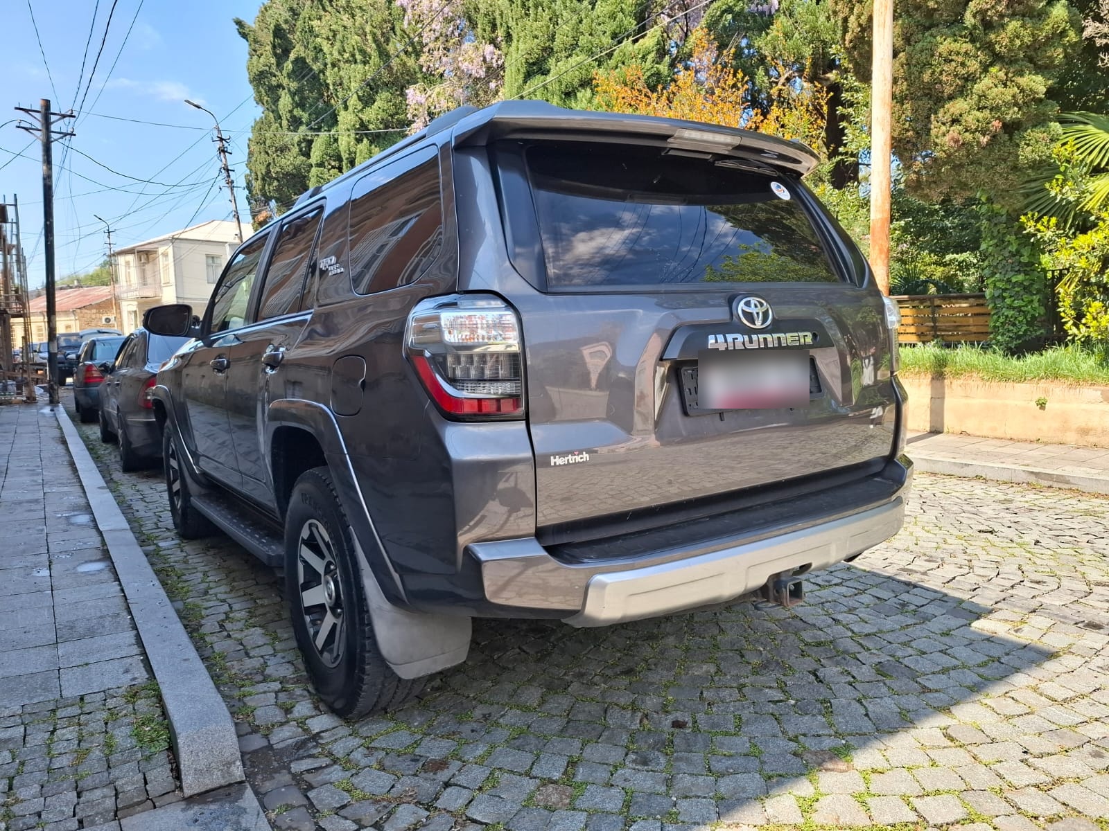Toyota 4Runner - фото 2