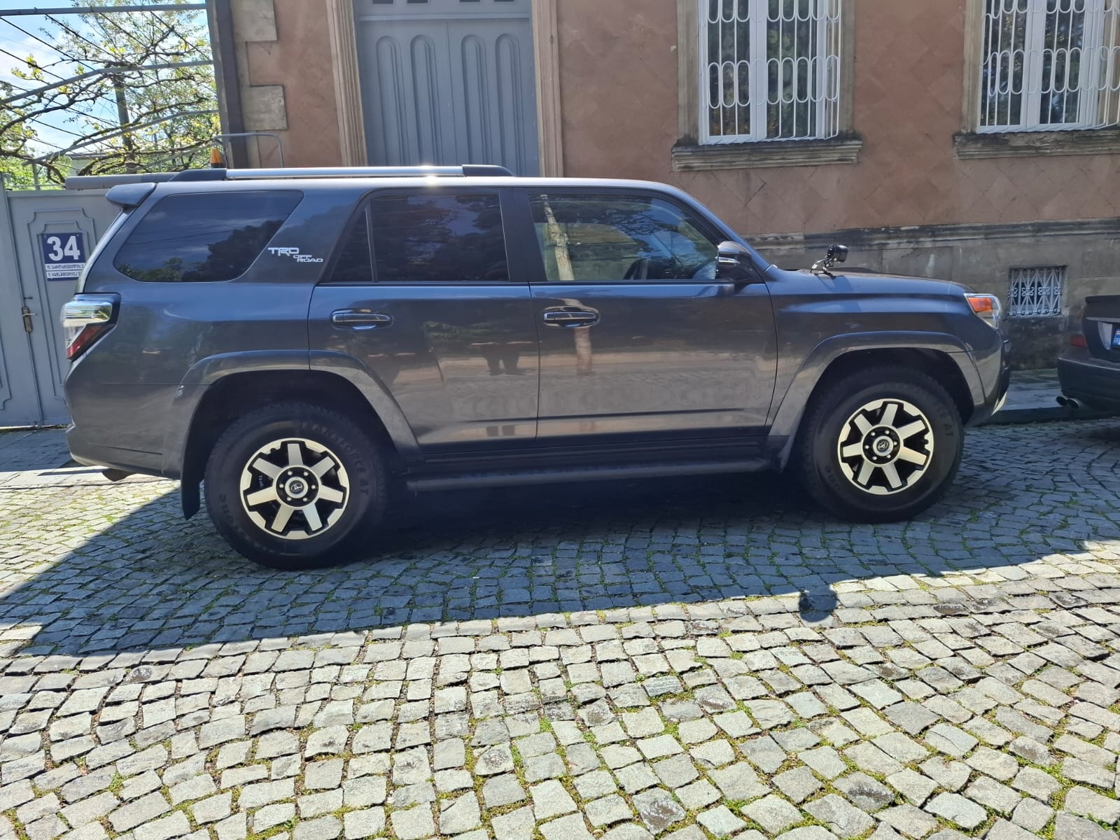 Toyota 4Runner - фото 5