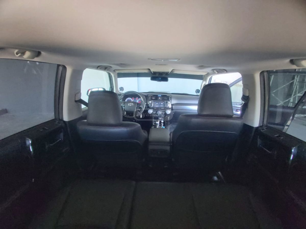 Toyota 4Runner - фото 8