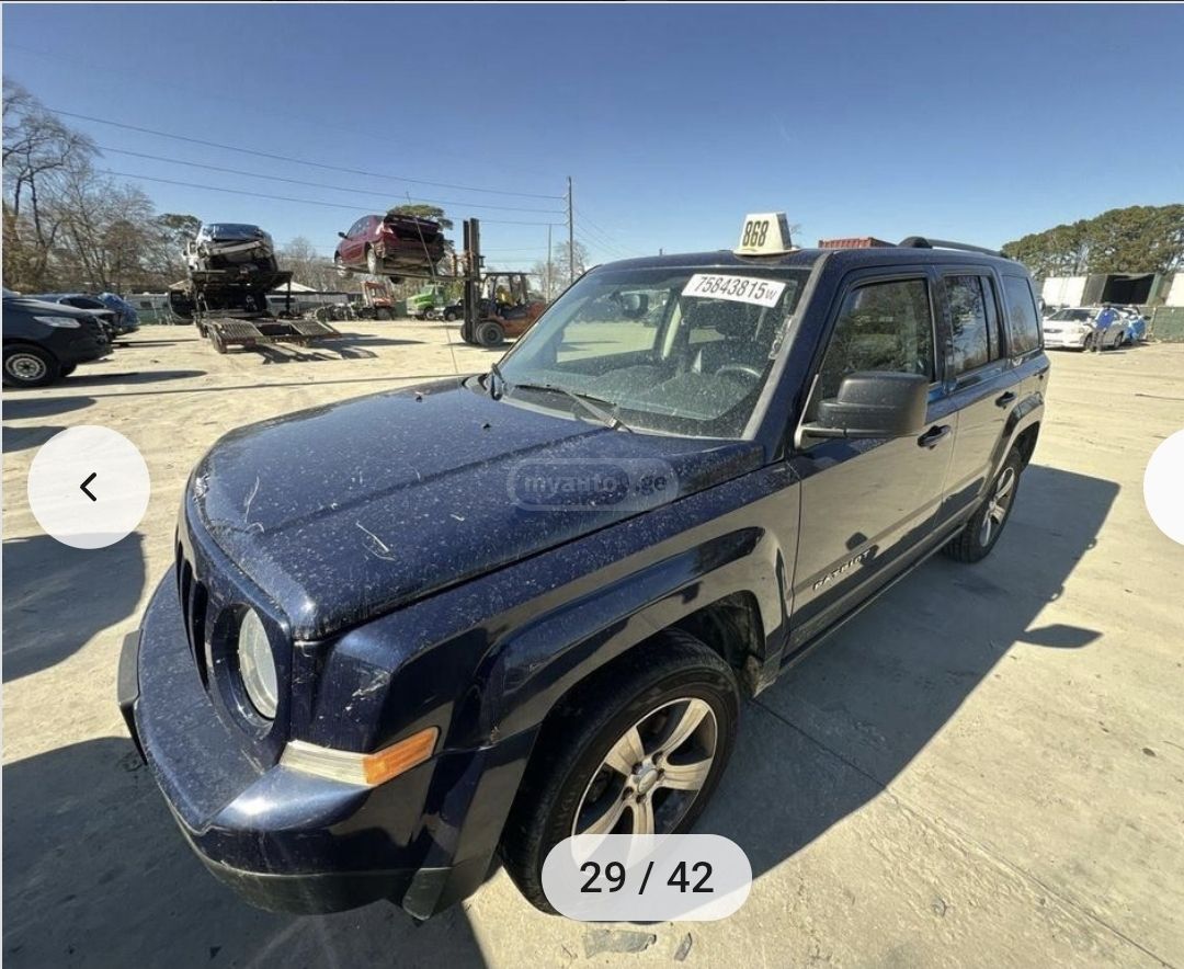 Jeep Patriot - фото 1