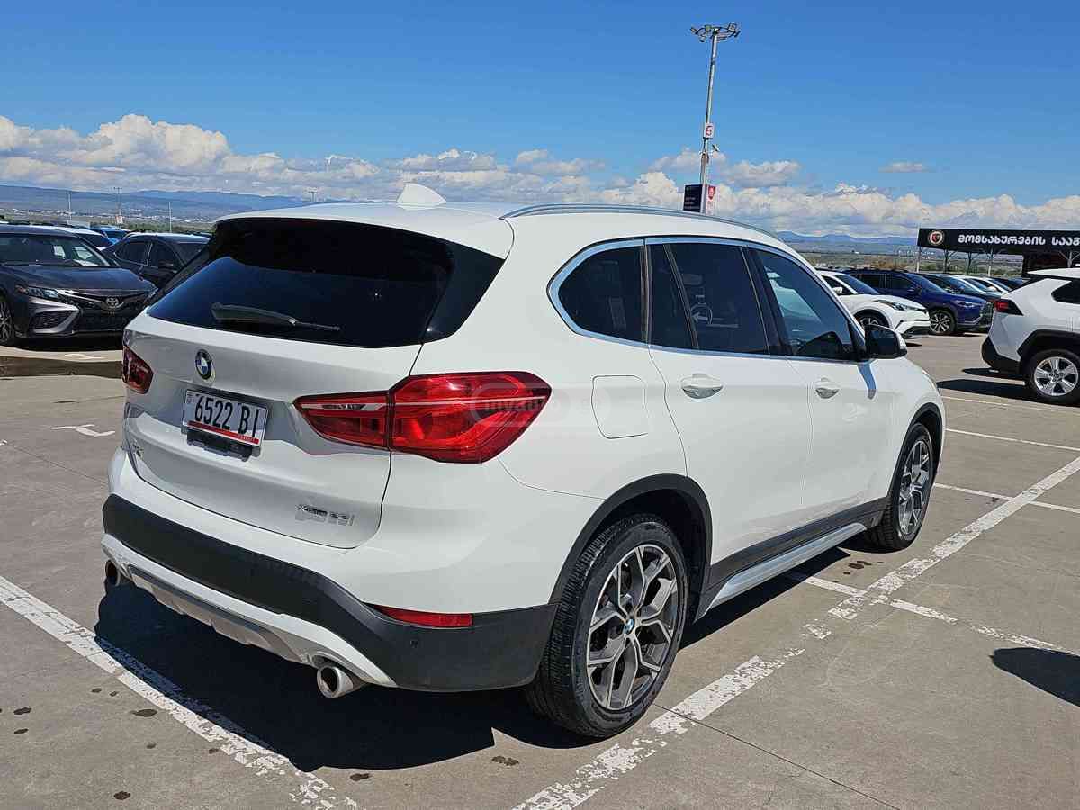 BMW Bmw X1 — миниатюра 4