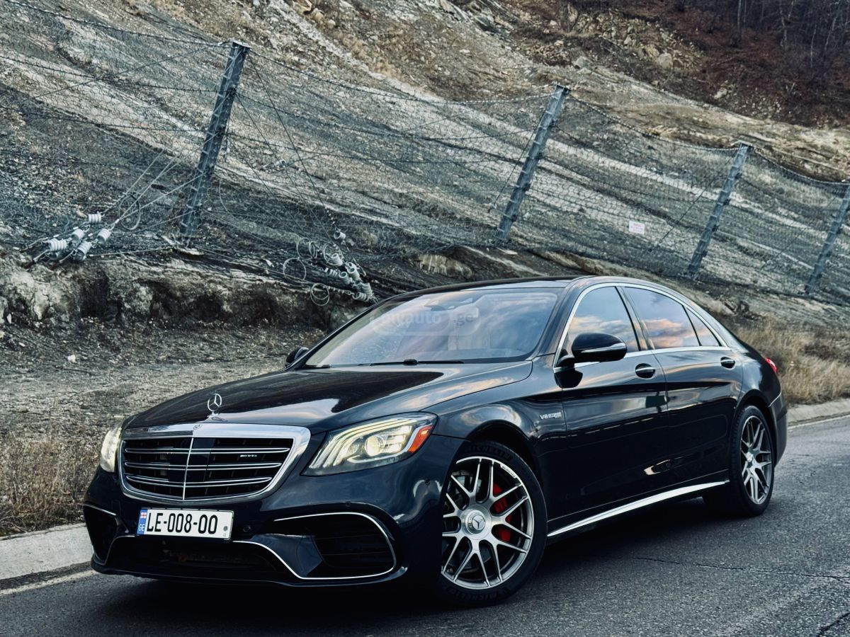 Mercedes-Benz S 63 AMG - фото 1