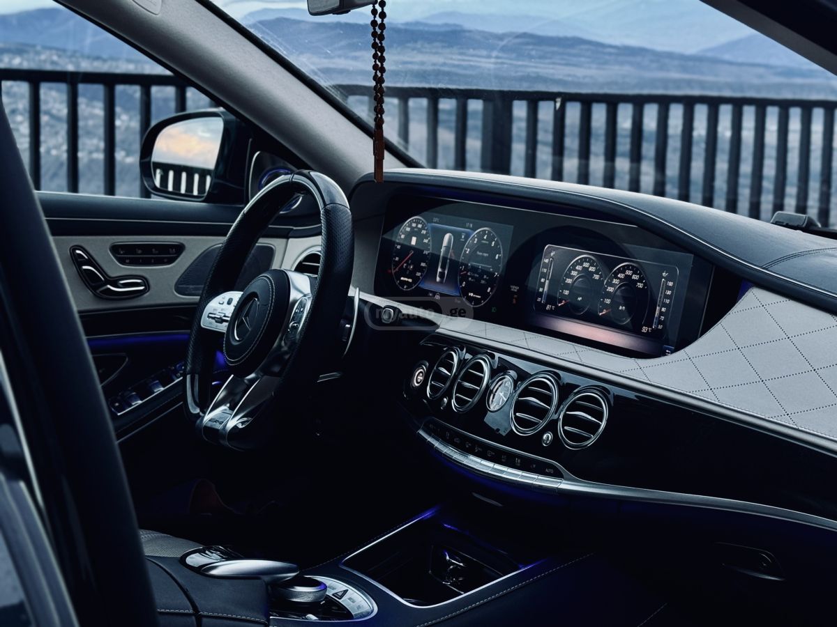 Mercedes-Benz S 63 AMG - фото 10