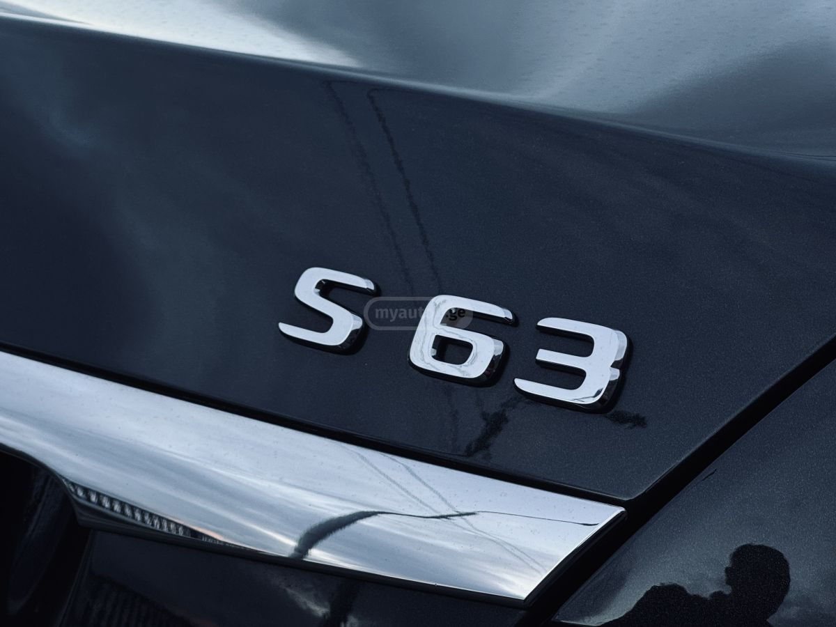 Mercedes-Benz S 63 AMG - фото 13