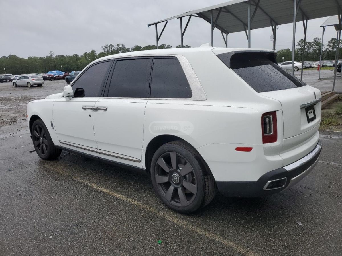 Rolls-Royce Cullinan 2024 — миниатюра 2