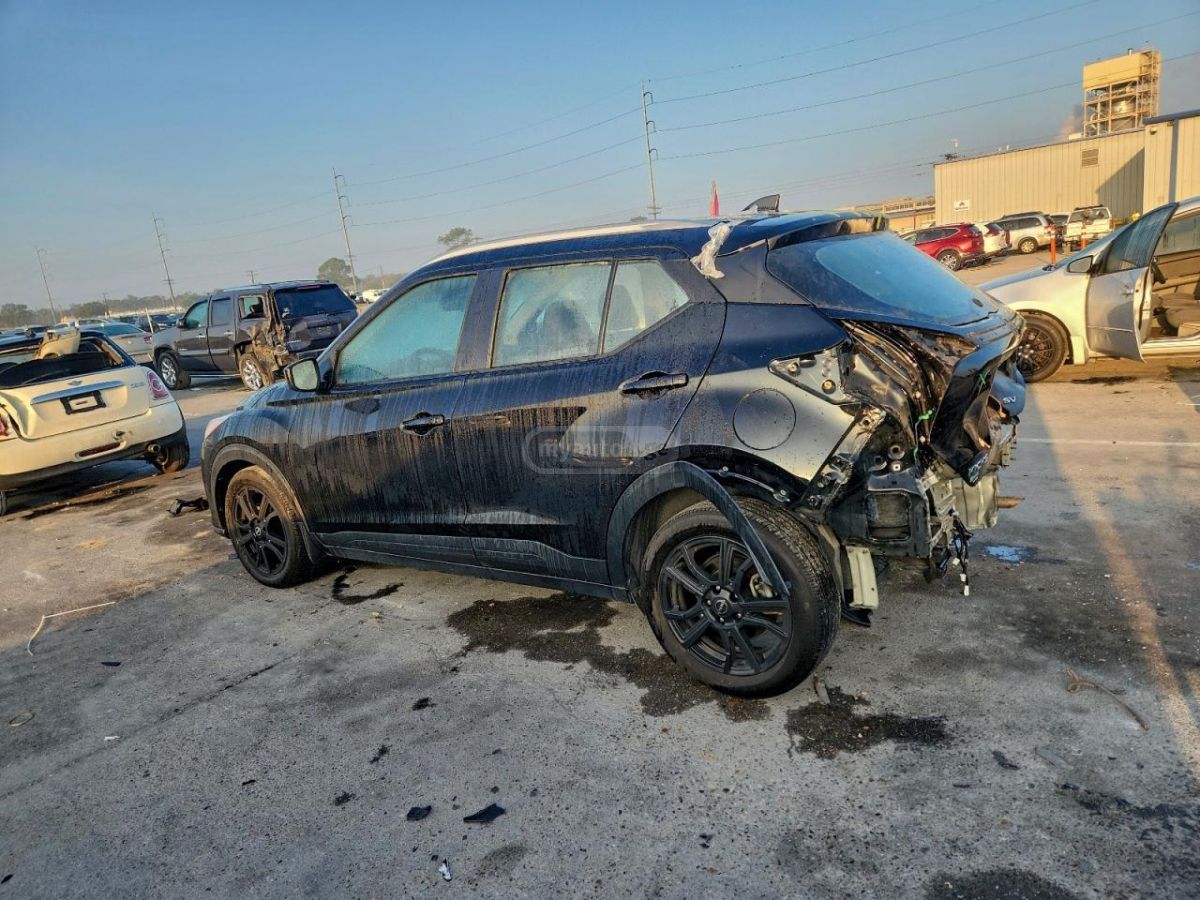 Nissan SV 4dr Front-Wheel Drive CVT — миниатюра 2