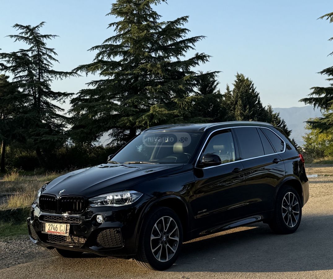 BMW X5 - фото 4