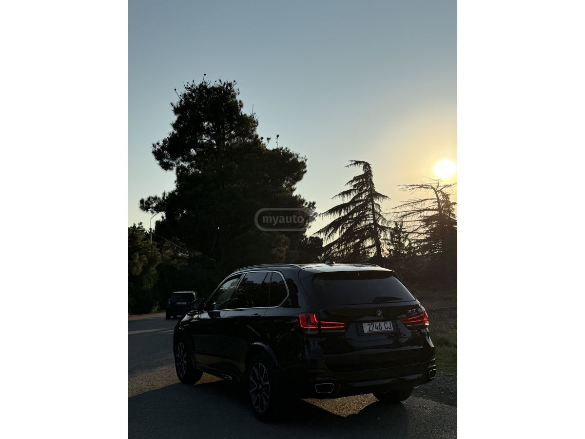 BMW X5 - фото 6