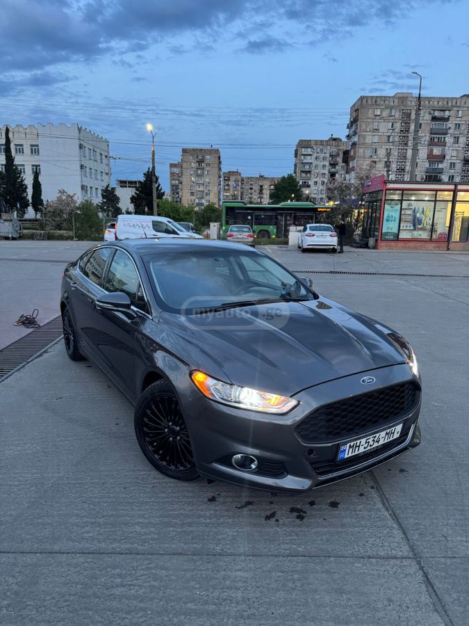 Ford Fusion - фото 10