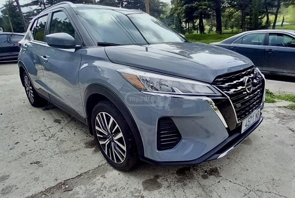 Nissan Kicks - фото 1