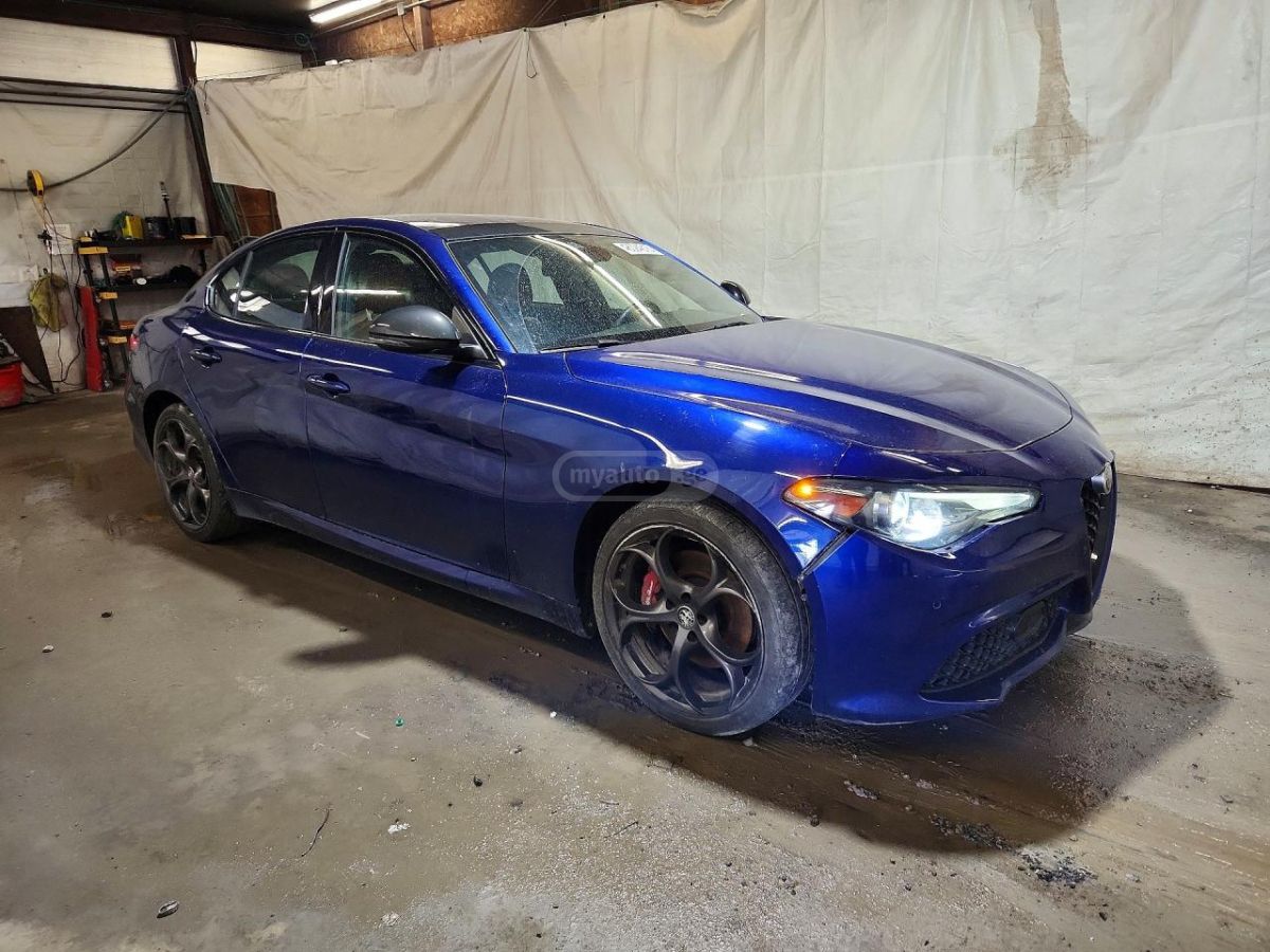 Alfa Romeo Giulia - фото 4